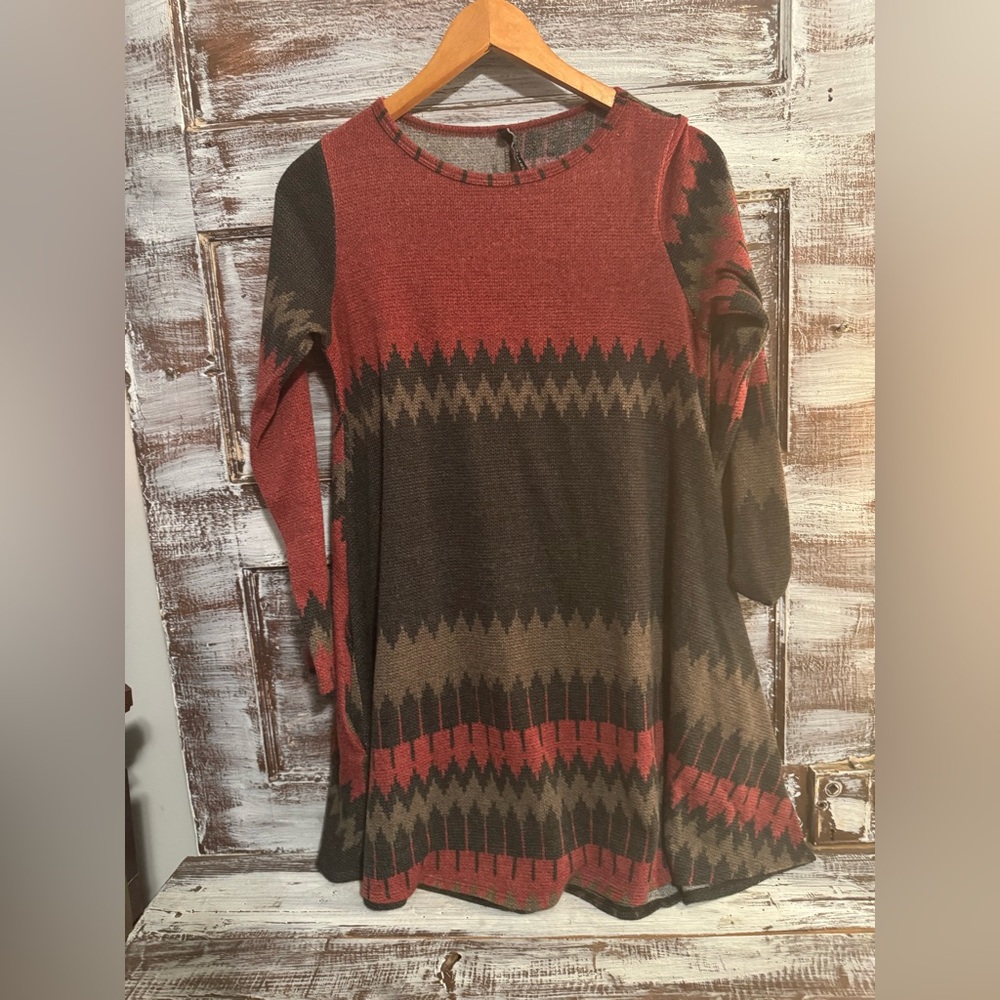 Bellamie Red and Black Patterned Tunic
